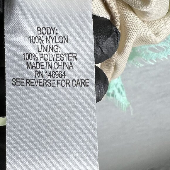 Maia Women 4 Kelly Green Dress Lace Overlay 3/4 Sleeve Nude Lining Scalloped Hem - Picture 15 of 16